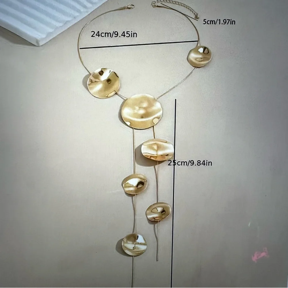 Trendy geometric round versatile‎ statement necklace NWOT